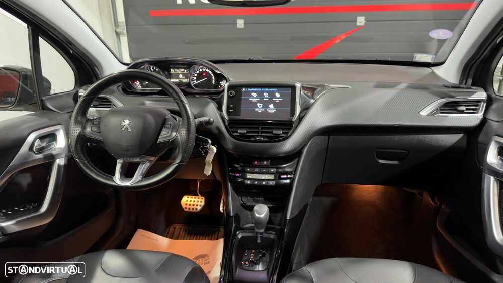Peugeot 2008 PureTech 110 GPF Stop&Start EAT6 Crossway - 14