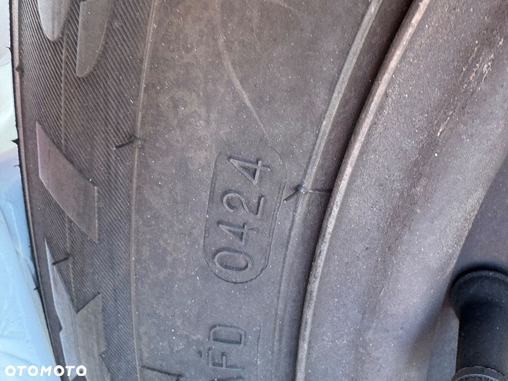 Volkswagen Touran 1.4 TSI Comfortline - 26