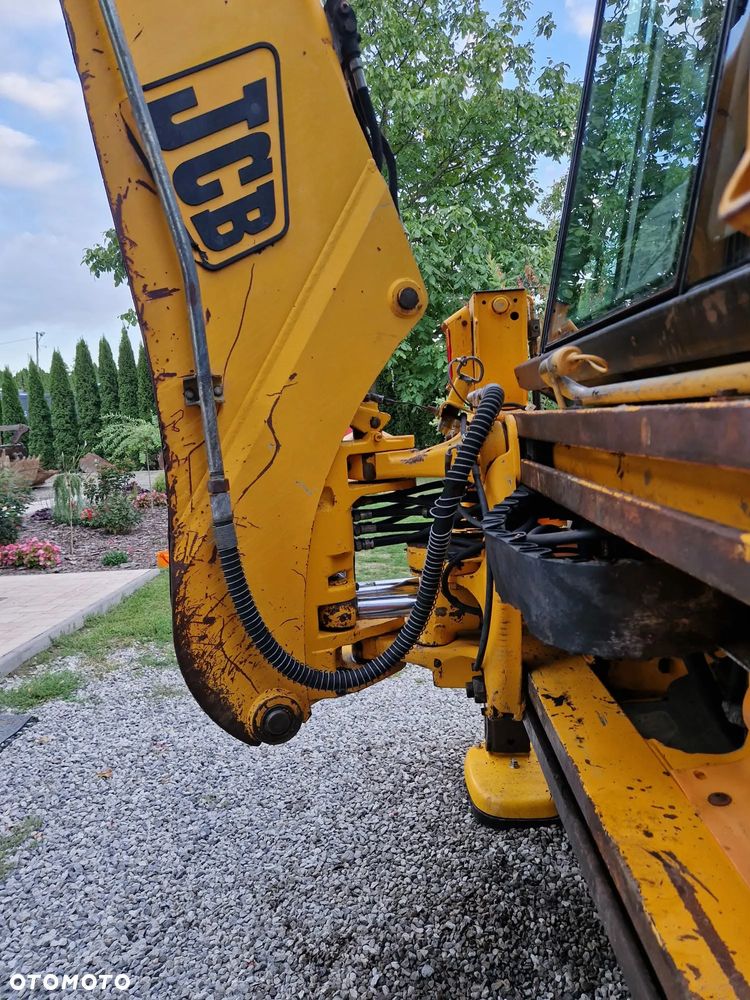 JCB 3CX - 12