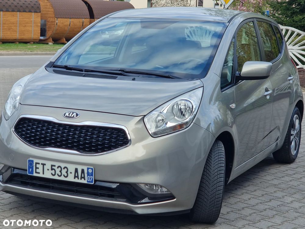 Kia Venga - 3