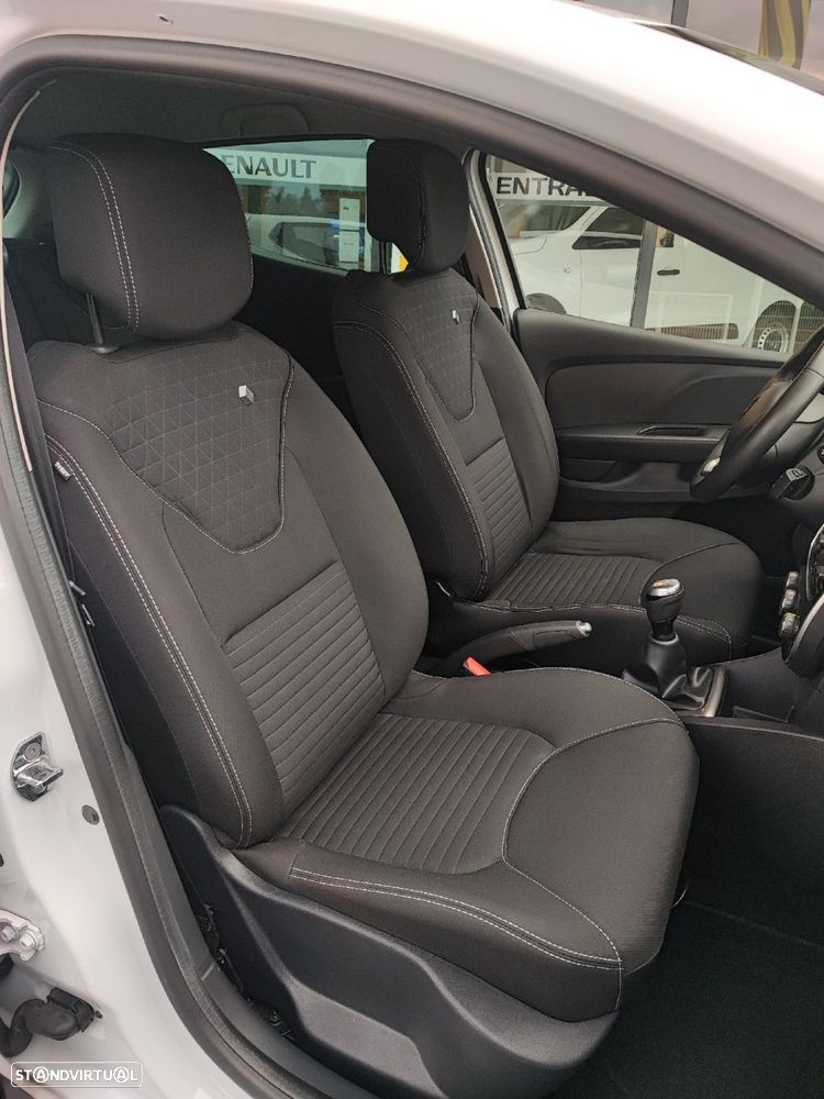 Renault Clio 0.9 TCe Limited - 22