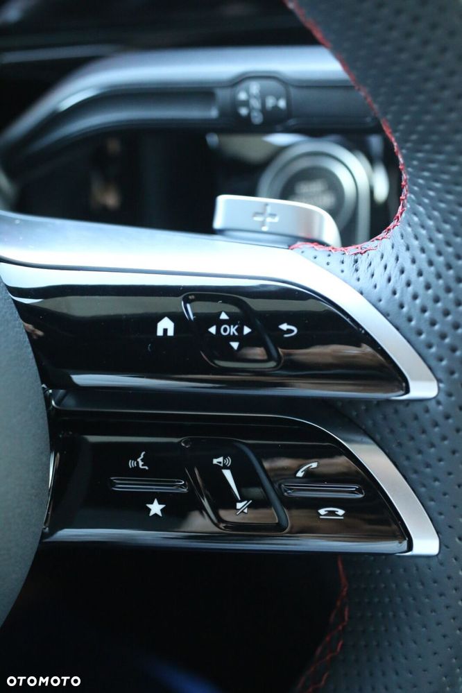 Mercedes-Benz GLA - 26