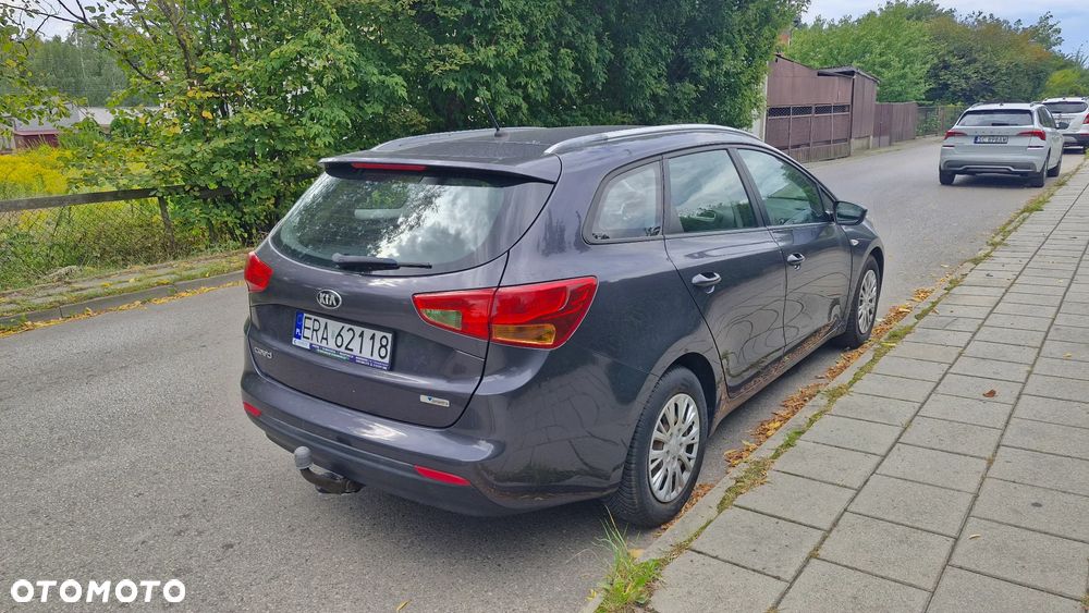 Kia Ceed - 3