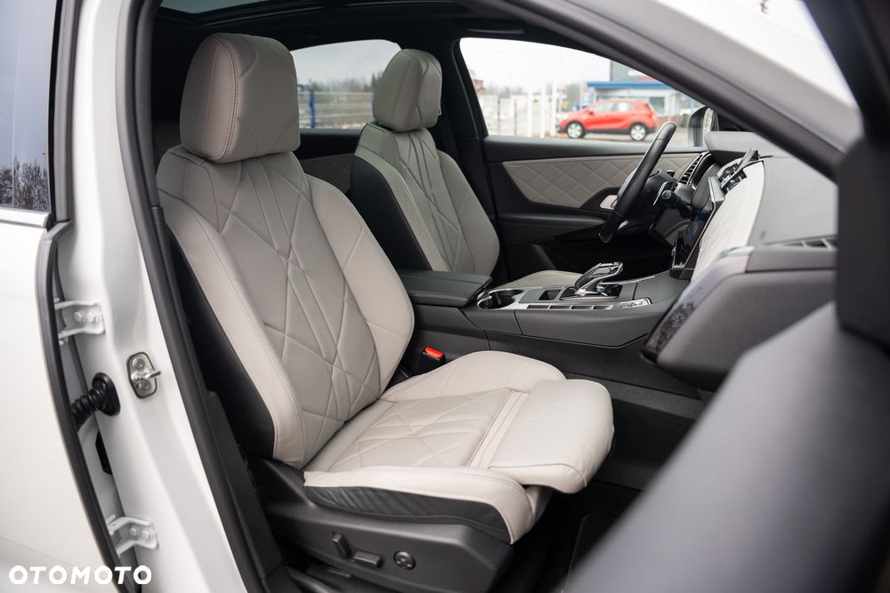 DS Automobiles DS 7 Crossback - 26