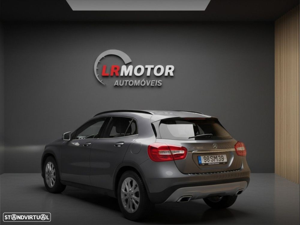 Mercedes-Benz GLA 180 d - 5