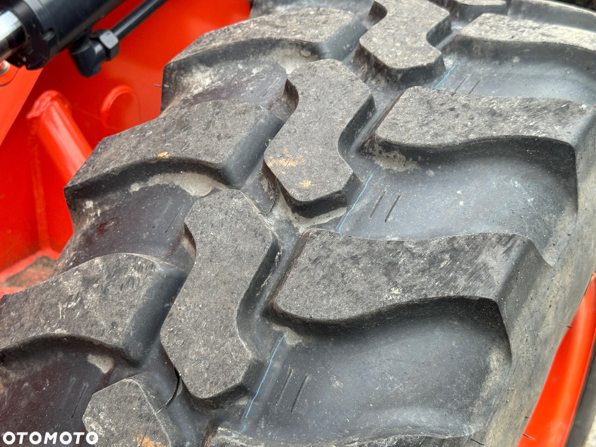 Kubota Ładowarka R070 - 15