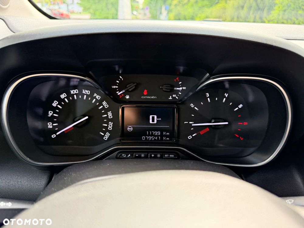 Citroën C3 Aircross 1.2 PureTech GPF Shine - 16