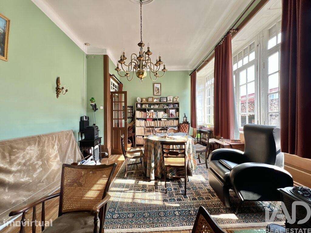 Casa T8 em Trancoso (São Pedro e Santa Maria) e Souto Maior de 370,00 - Grande imagem: 2/30