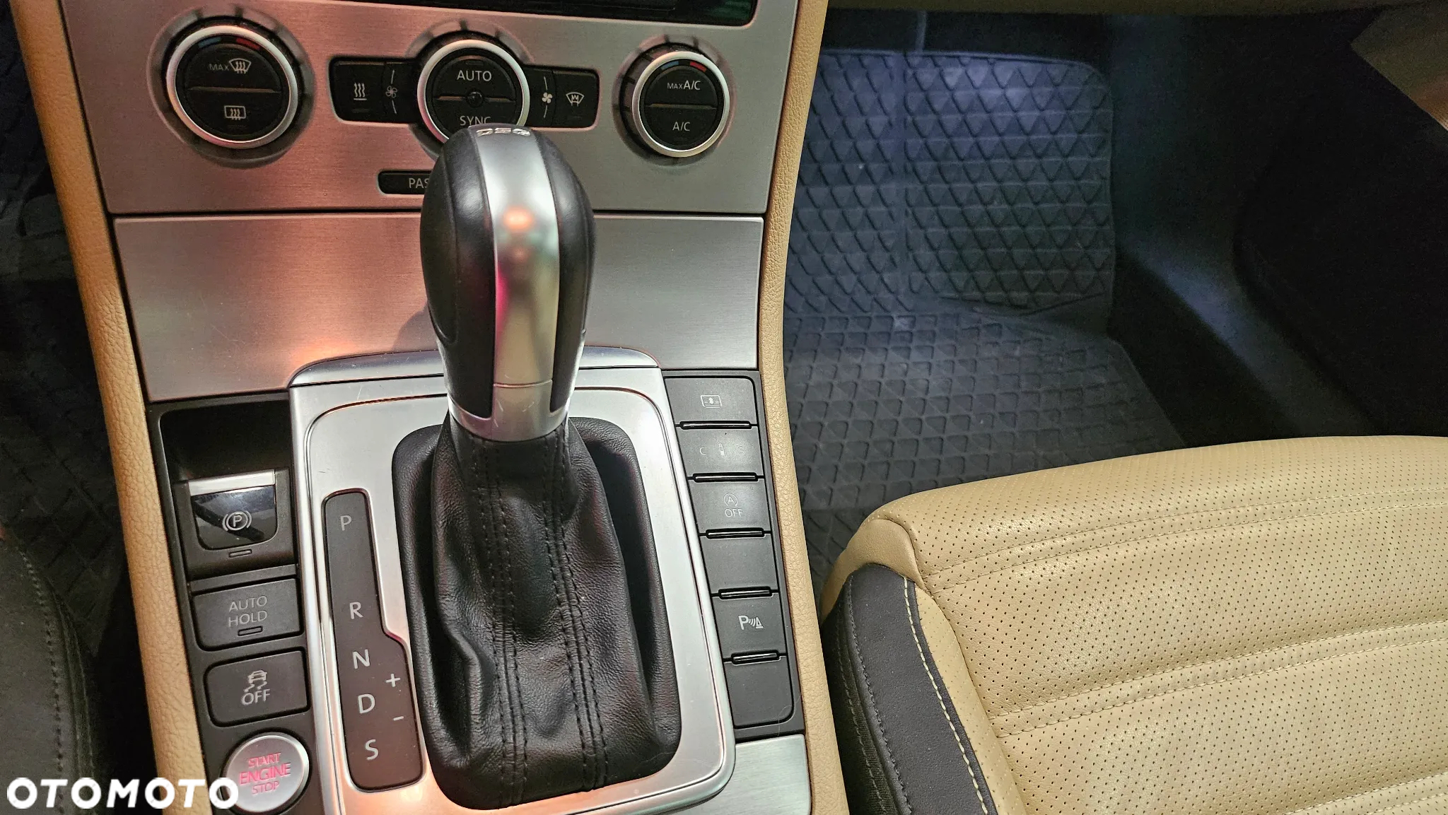 Volkswagen CC 2.0 TDI DPF BMT 4Mot DSG - 35