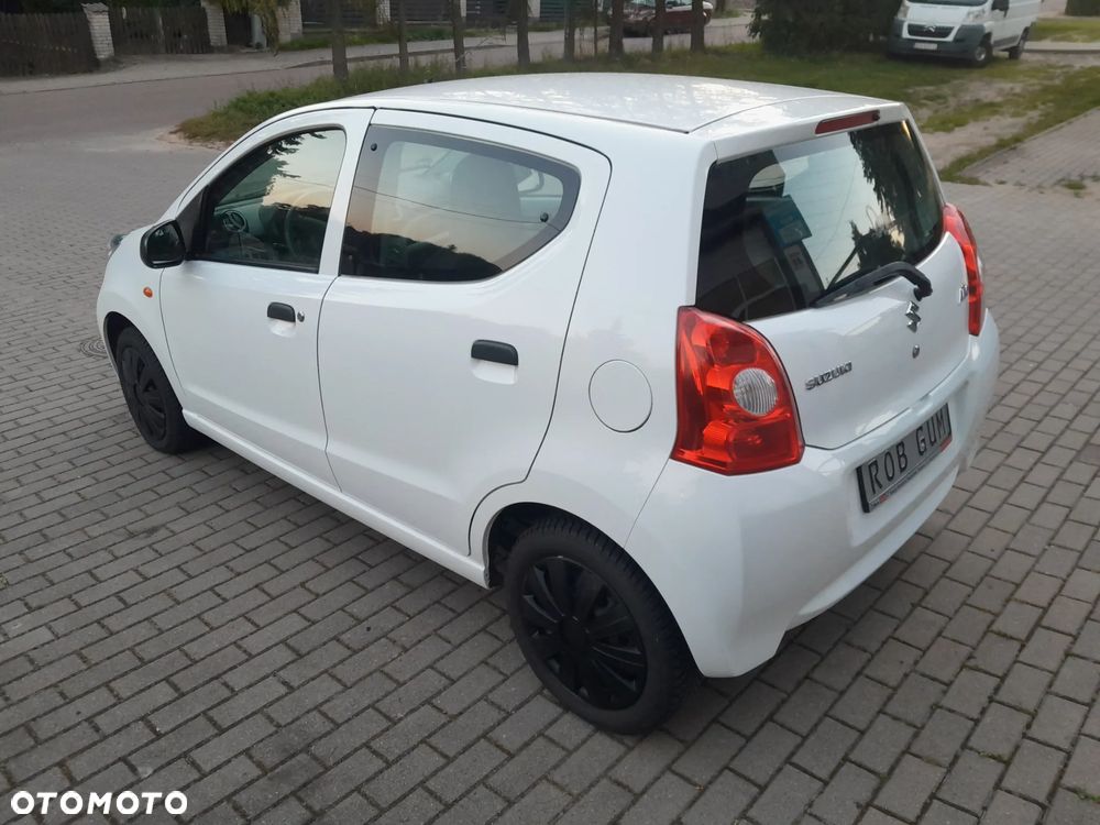 Suzuki Alto 2011 photo 3