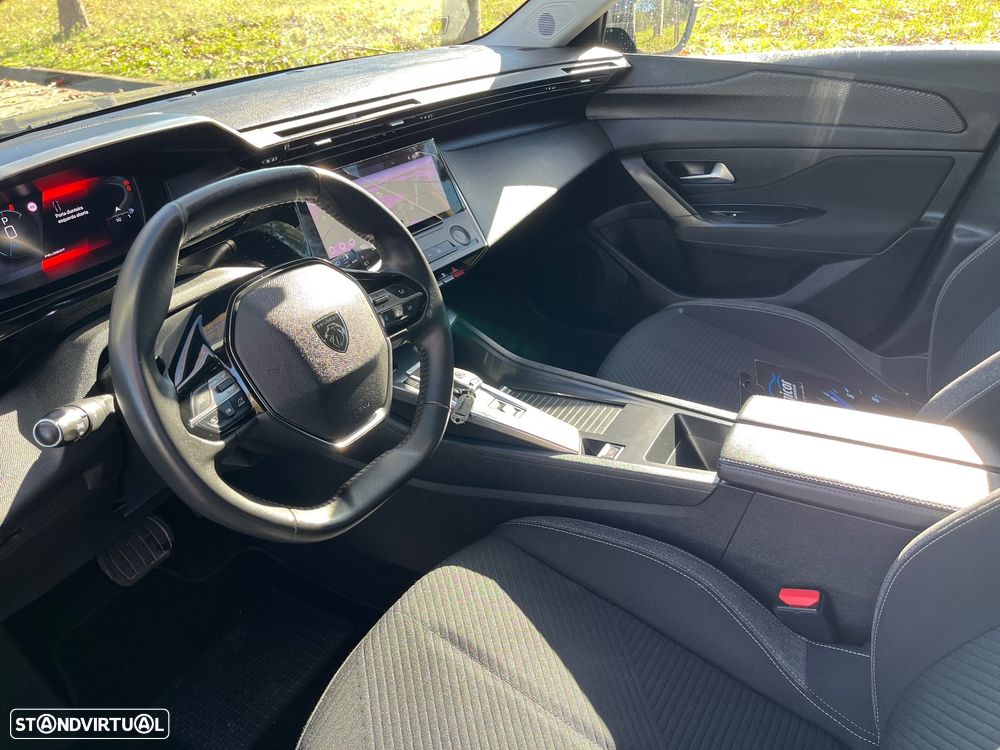 Peugeot 308 SW BlueHDi 130 EAT8 Style - 18