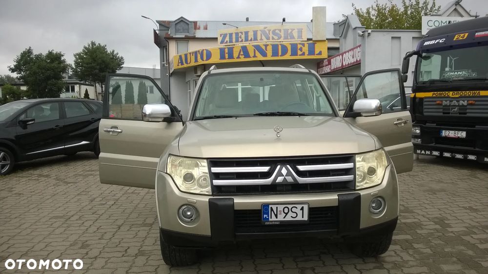 Mitsubishi Pajero 3.8 V6 Automatik Instyle - 21