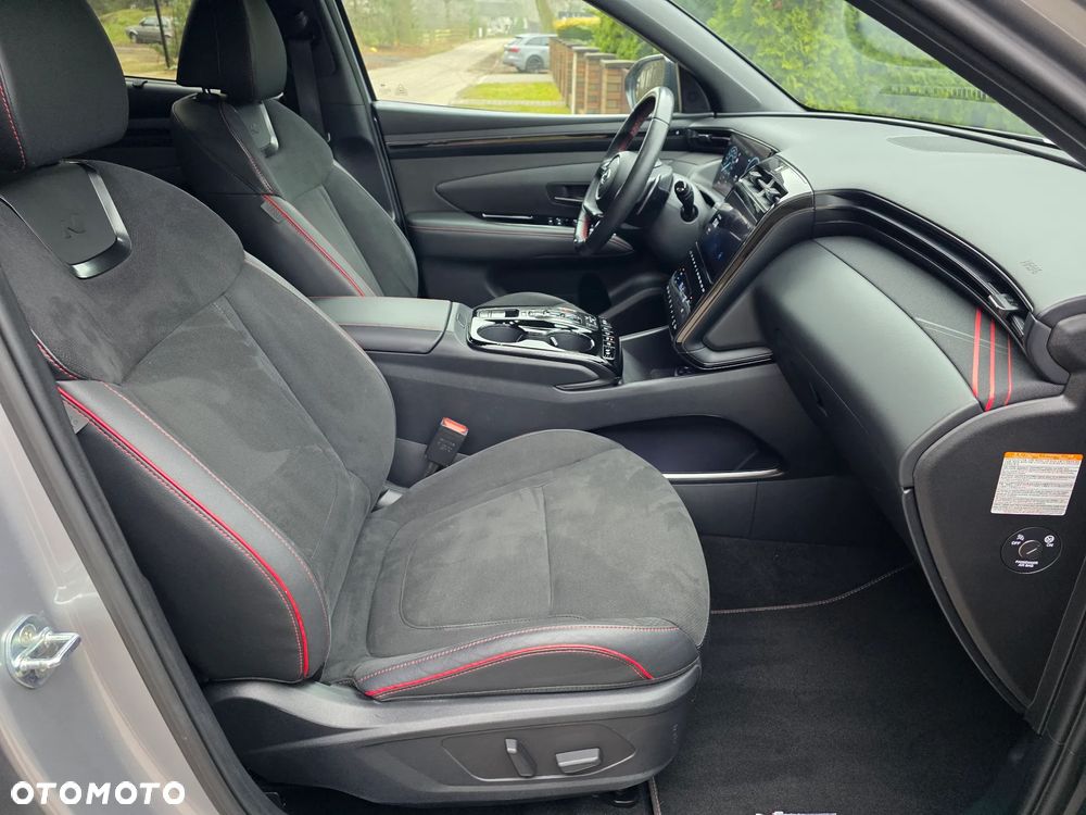 Hyundai Tucson 1.6 T-GDi HEV 2WD N Line - 28