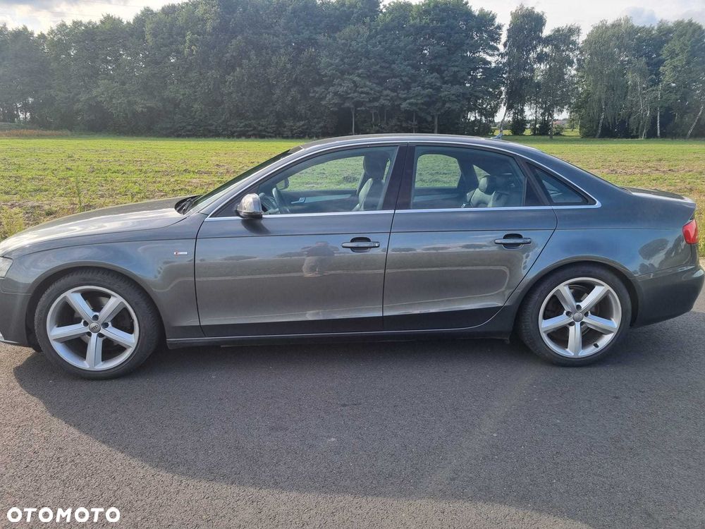 Audi A4 Limousine - 3