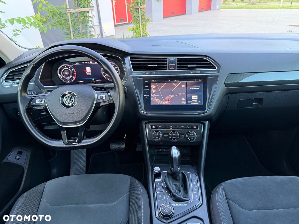 Volkswagen Tiguan 2.0 TSI 4Motion DSG Exclusive - 24