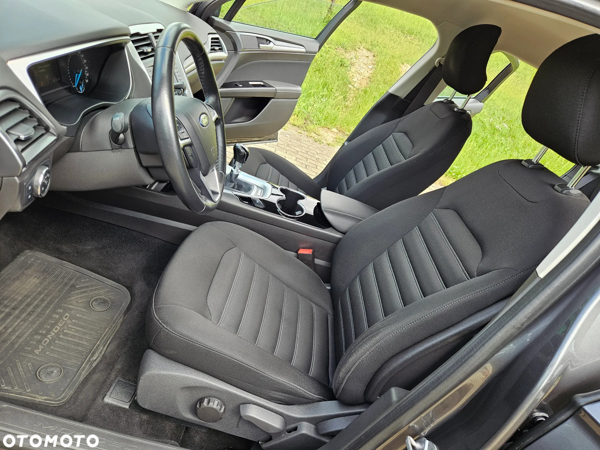 Ford Mondeo 1.5 EcoBoost Trend - 14