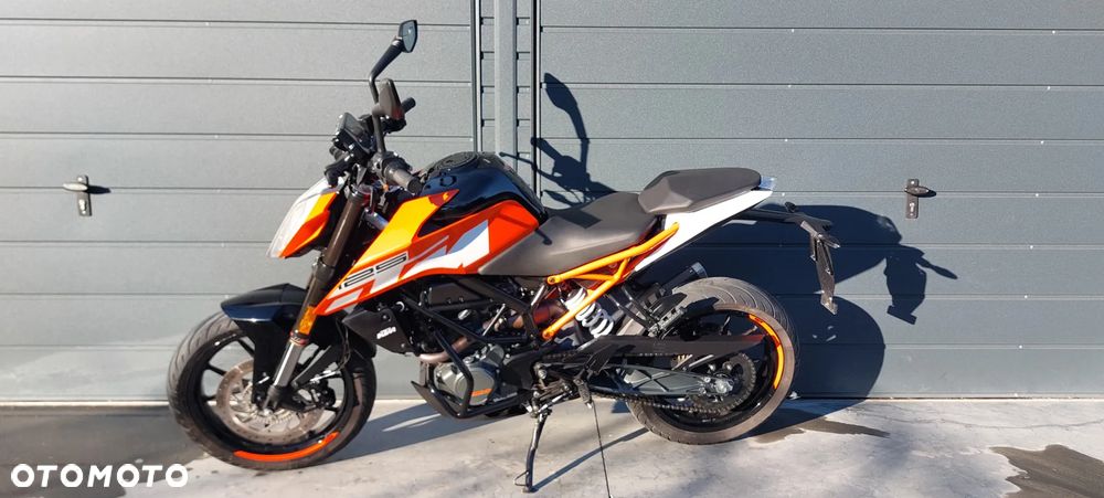 KTM Duke 125 - 18