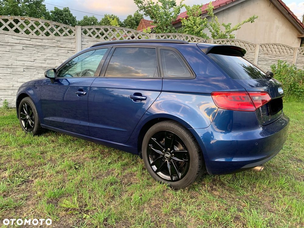 Audi A3 Sportback 1.6 TDI ultra Attraction - 7