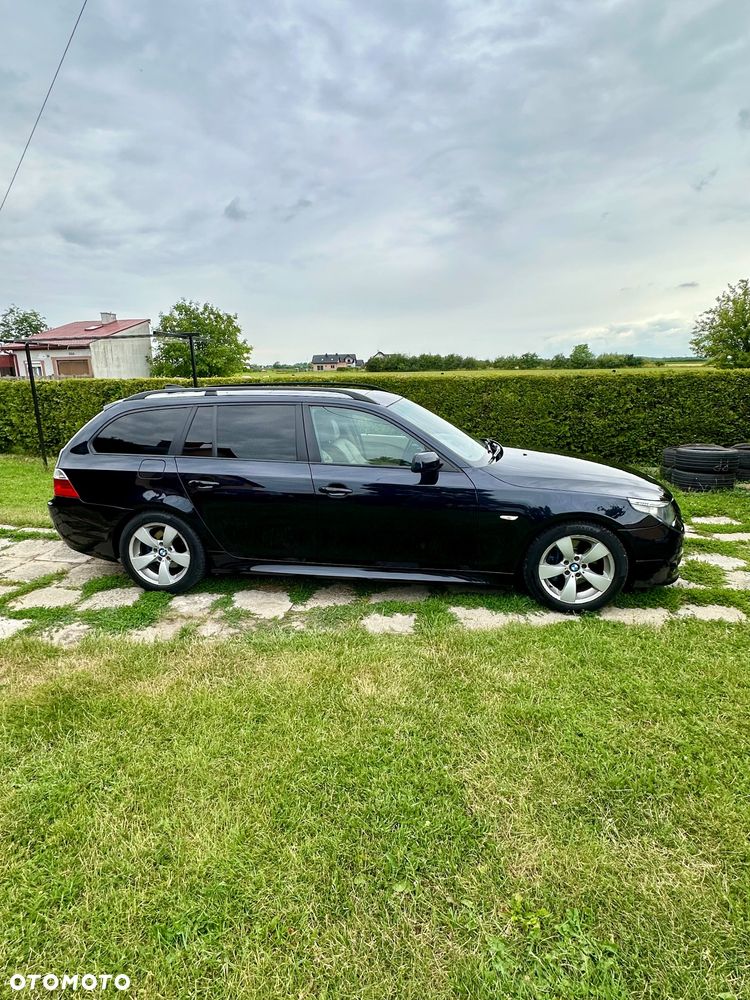 BMW Seria 5 525d - 10