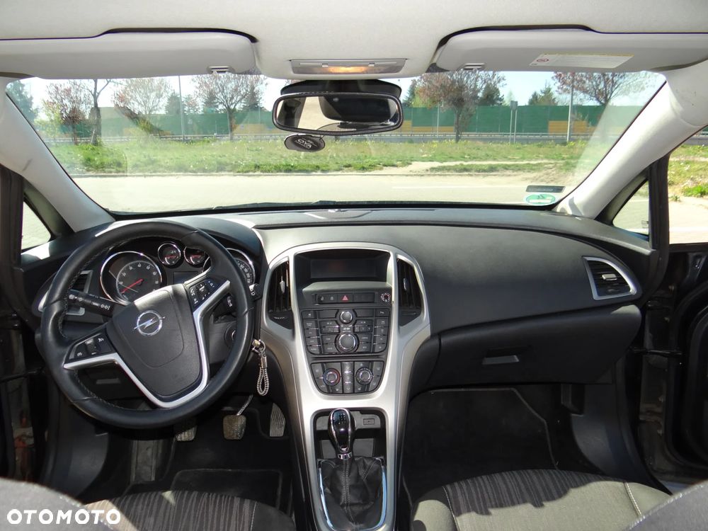 Opel Astra 1.4 Turbo - 7