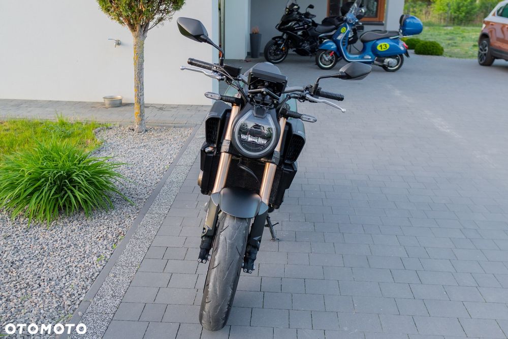 Honda CB - 6