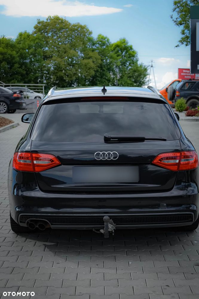 Audi A4 Avant 2.0 TDI ultra - 23