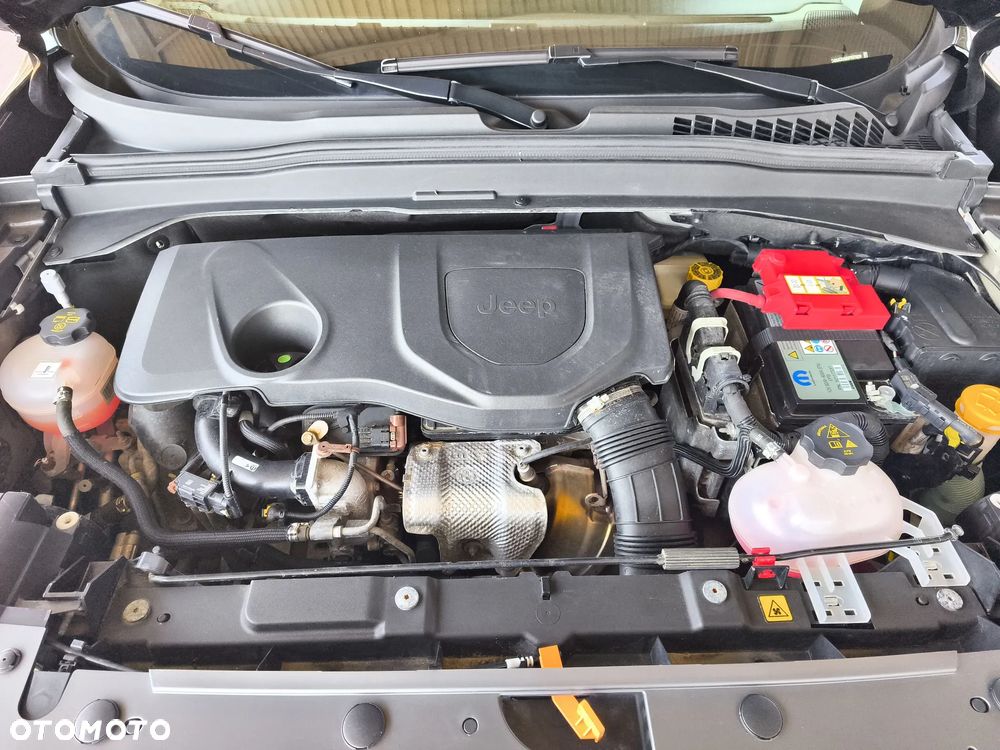 Jeep Renegade 1.5 T4 mHEV Limited FWD S&S DCT - 18