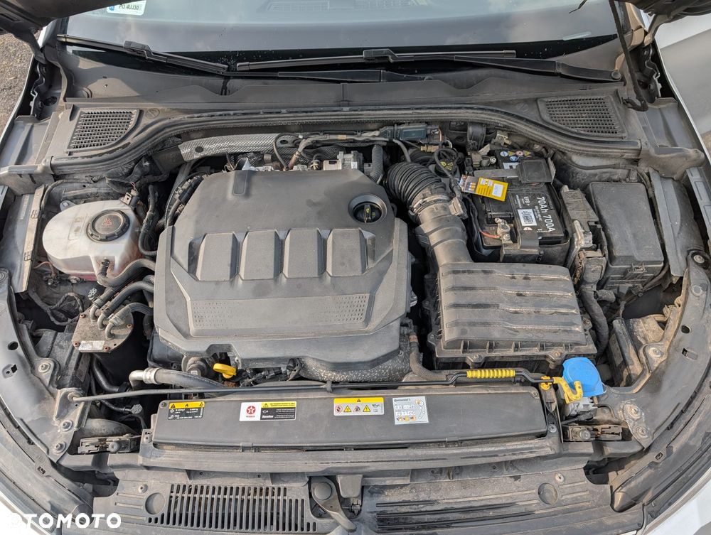 Volkswagen Golf 2.0 TDI Life - 40