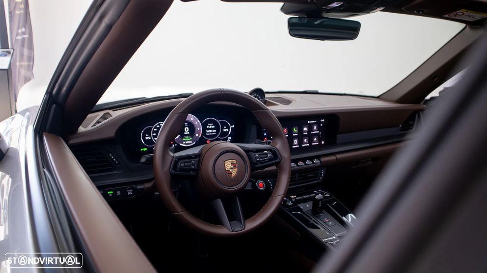 Porsche 911 (992) Targa 4 GTS - 8