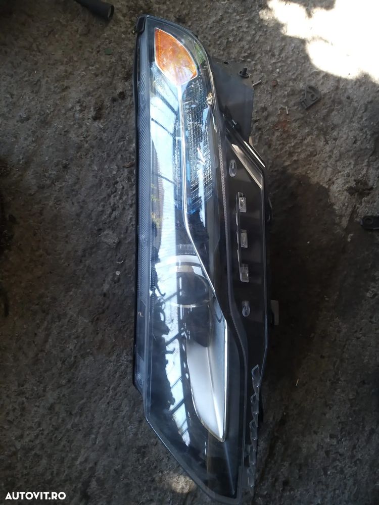 Far Stanga cu Led pentru Chevrolet Volt an 2011-2015 cod: 22769170 - 1