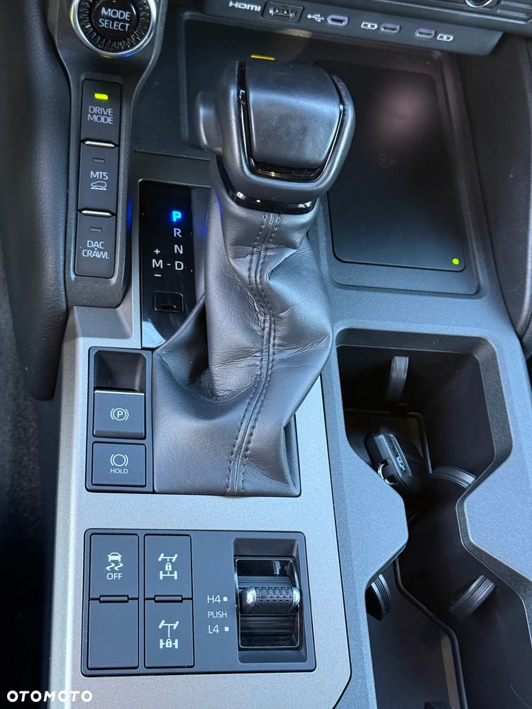 Toyota Land Cruiser LC 2.8 D-4D Invincible - 35
