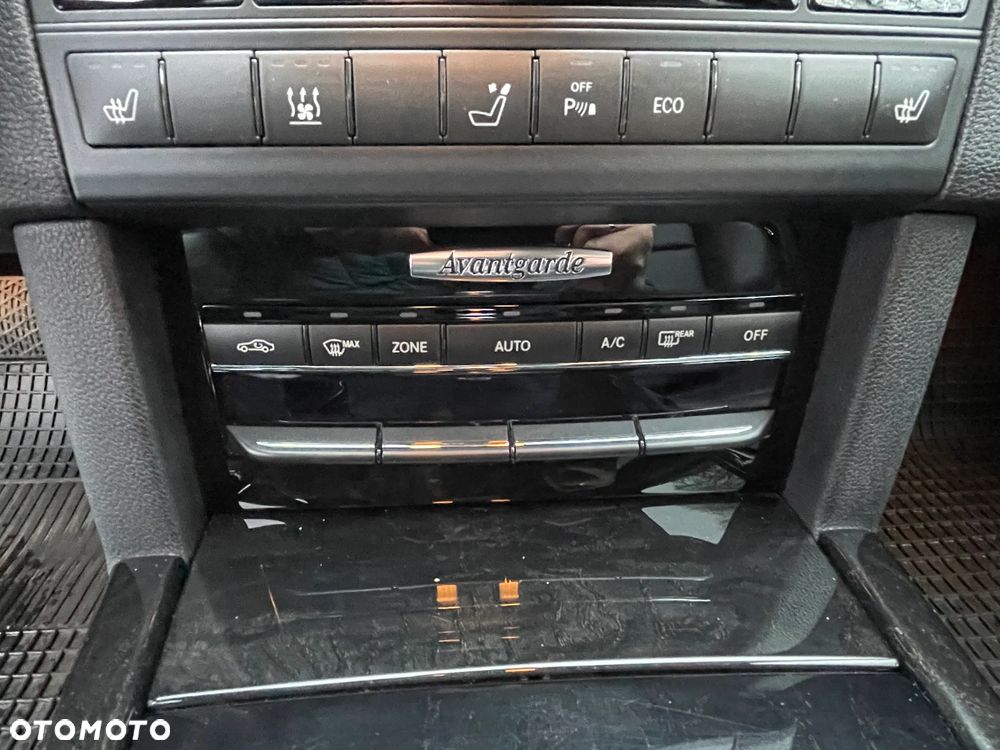 Mercedes-Benz Klasa E 200 CGI BlueEFFICIENCY Automatik Avantgarde - 14