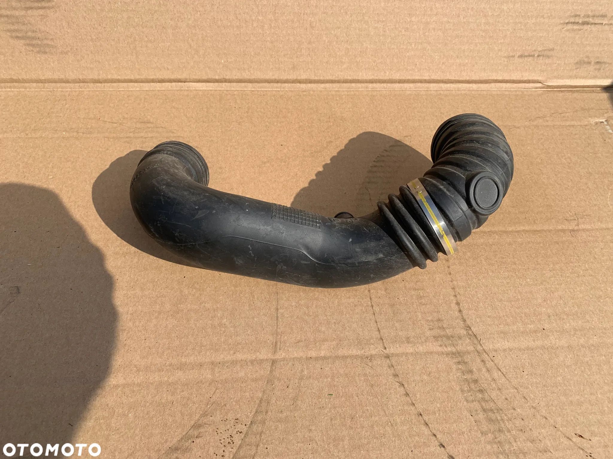 Przewód wąż rura dolot powietrza Fiat Doblo II 1.4 16V 46826960 - 1