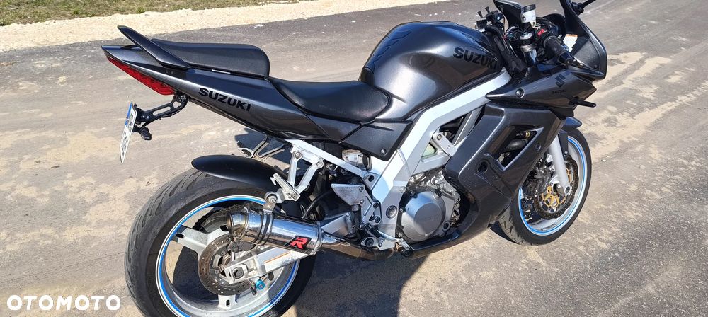 Suzuki SV - 7