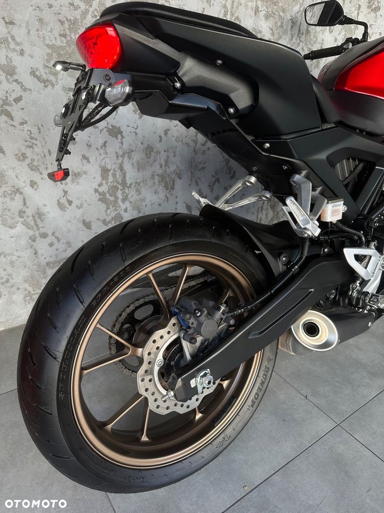 Honda CBR - 9