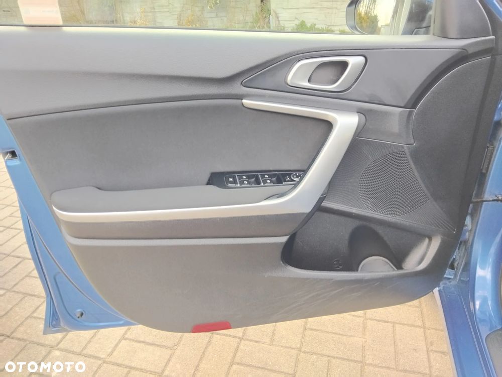 Kia Ceed 1.5 T-GDI M - 18