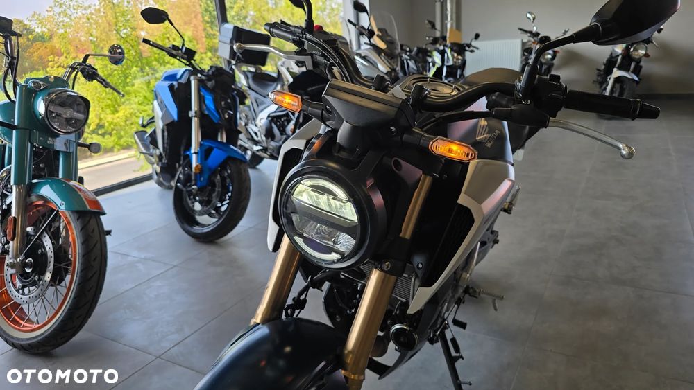 Honda CB - 13