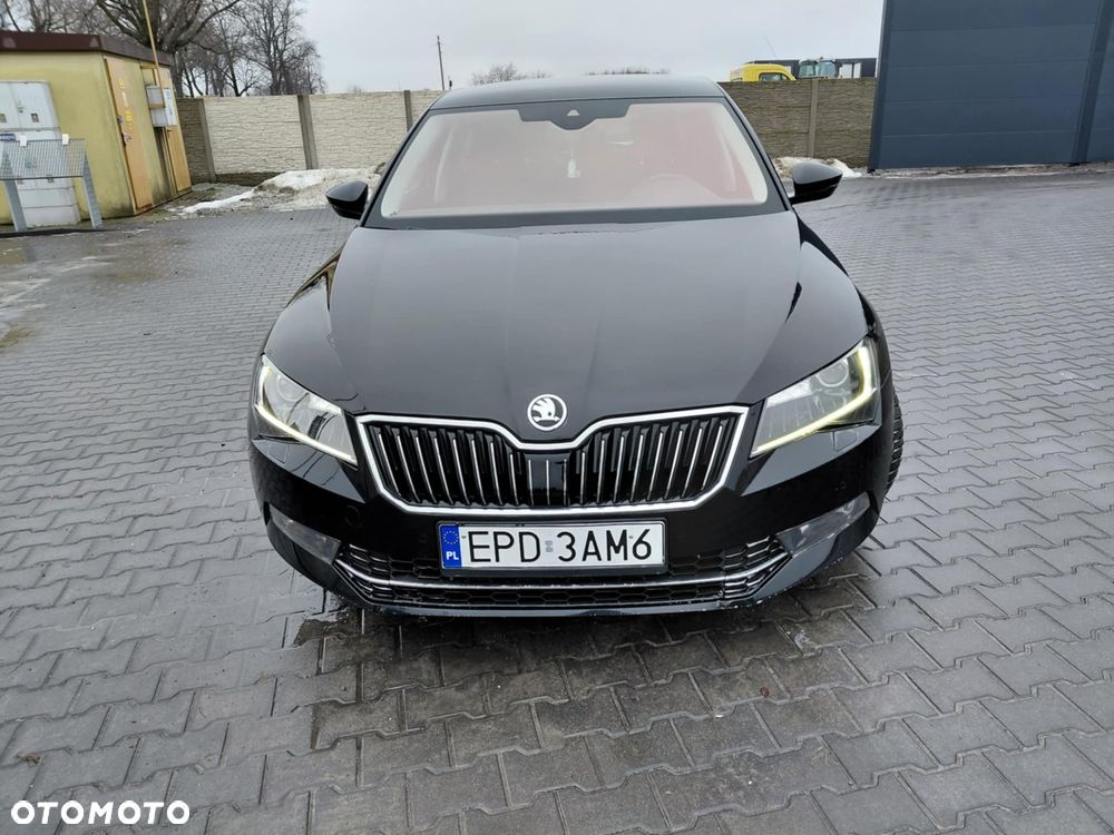 Skoda Superb 1.6 TDI Ambition DSG - 7