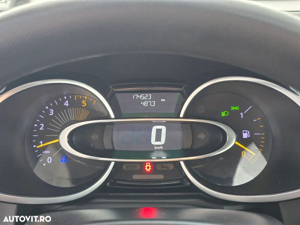 Renault Clio dCi 90 Dynamique - 23