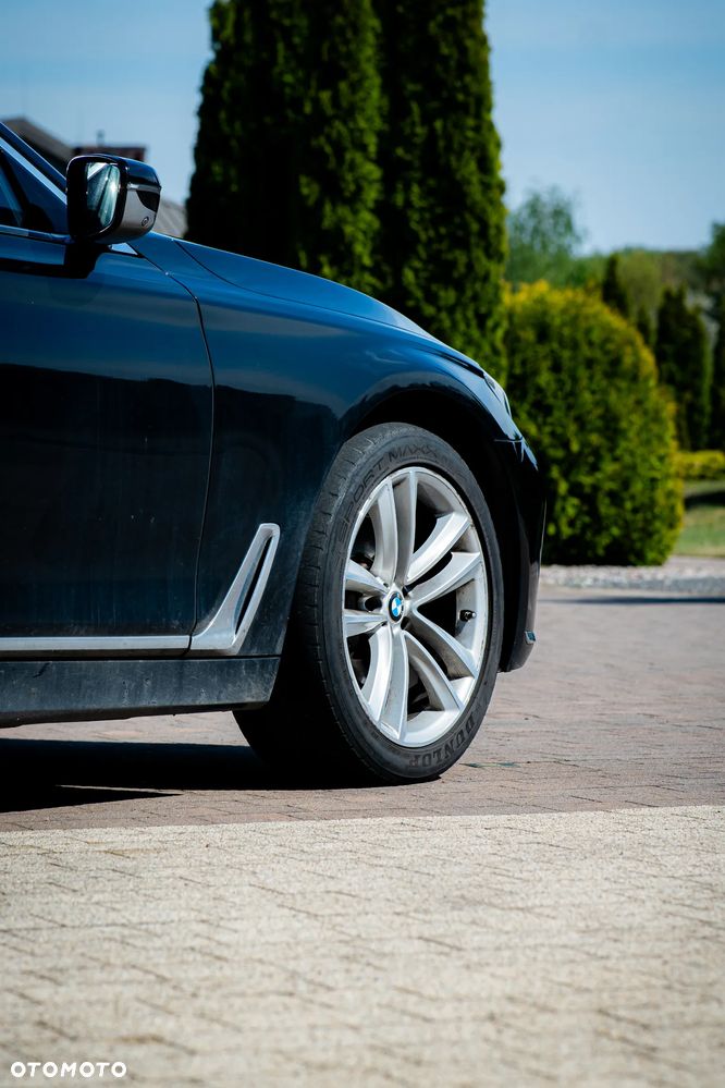 BMW Seria 7 730d xDrive - 10