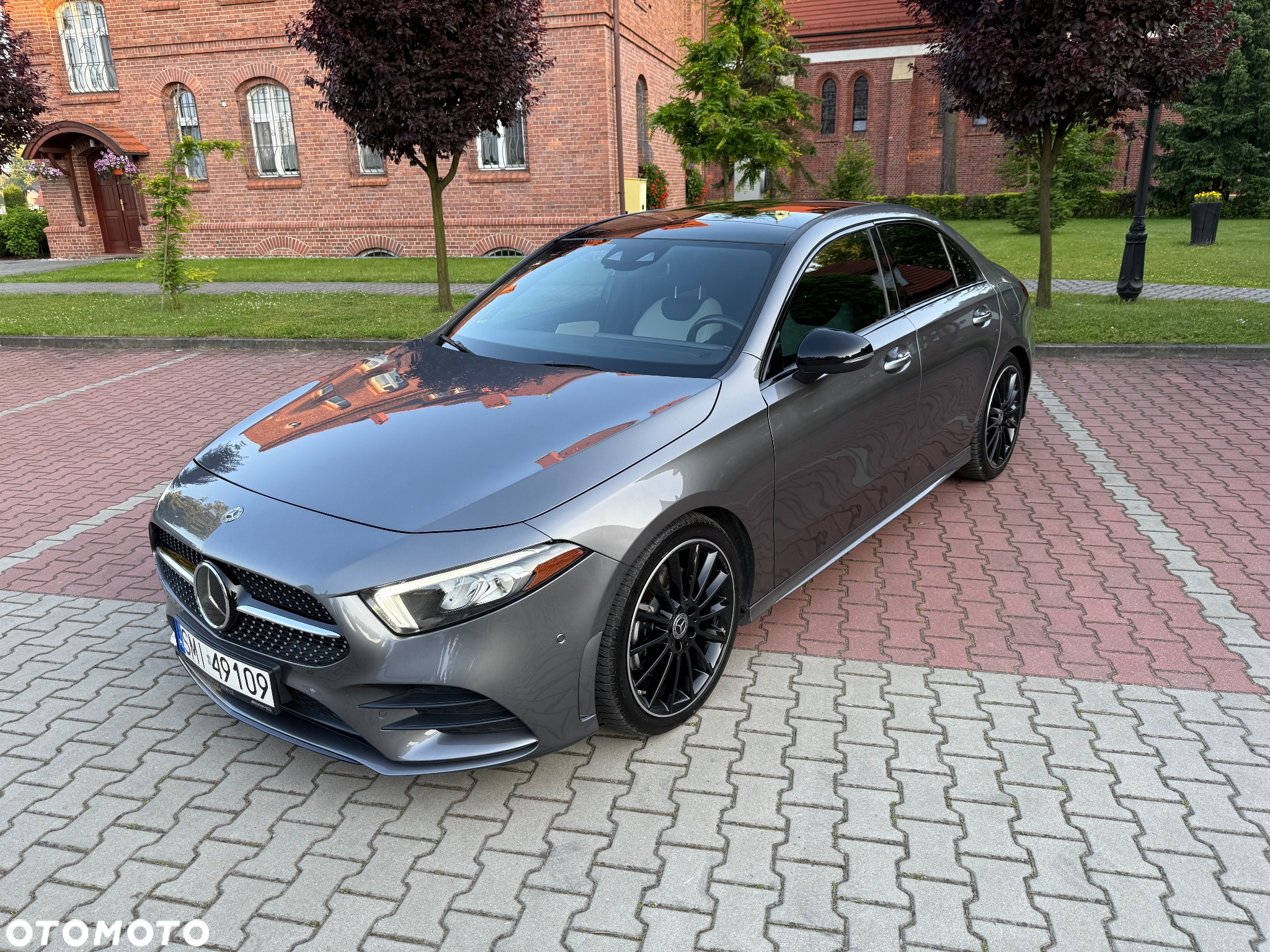 Mercedes-Benz Klasa A 220 AMG Line 7G-DCT - 7