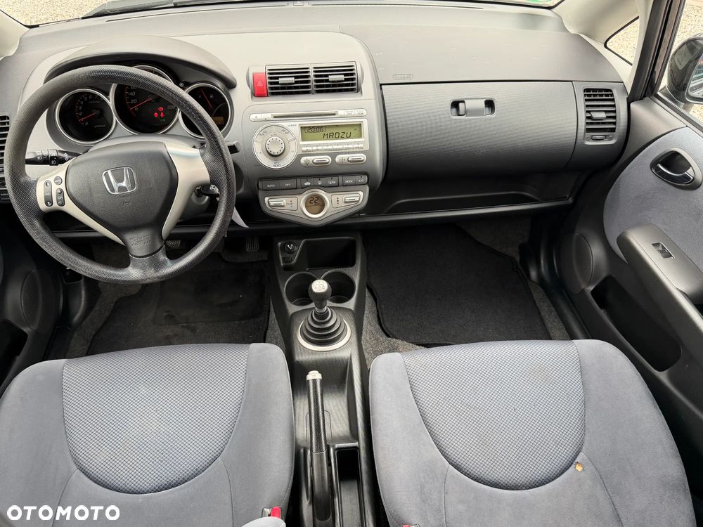 Honda Jazz 1.4 Style - 24