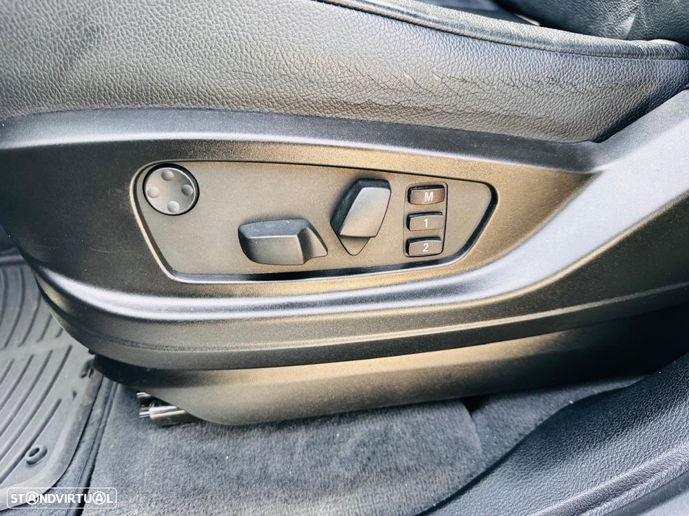 BMW X5 xDrive35d - 29