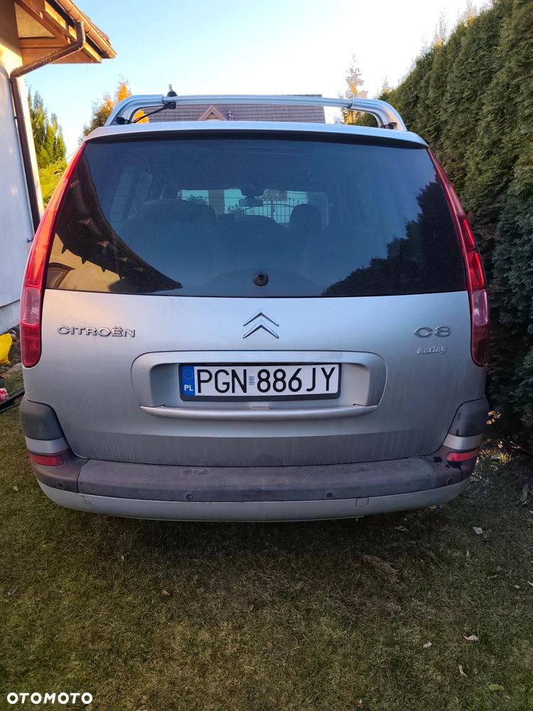 Citroën C8 2.0 16V Confort - 4