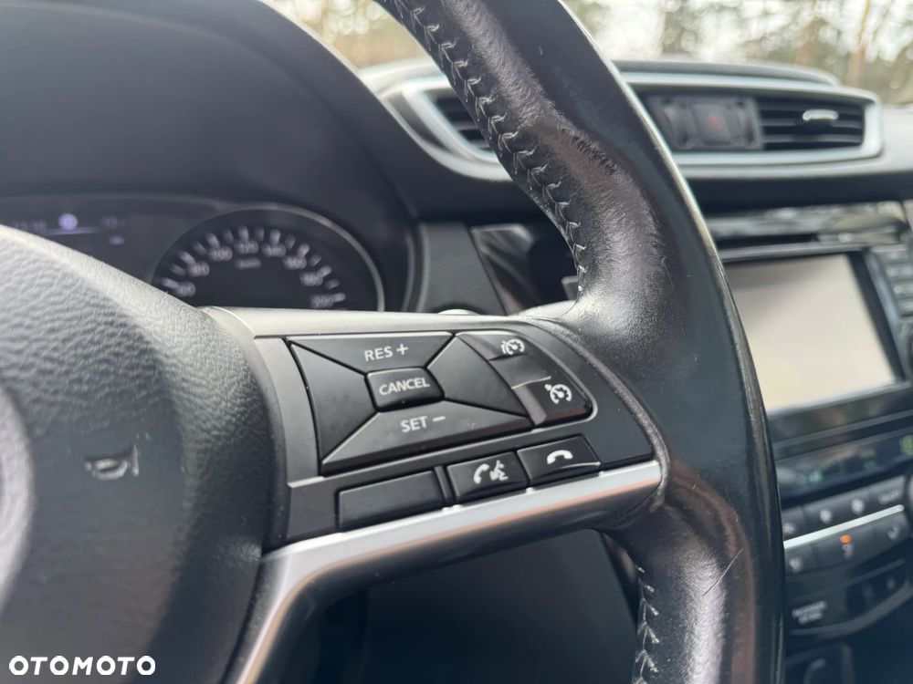 Nissan Qashqai 1.2 DIG-T N-Vision EU6 - 22