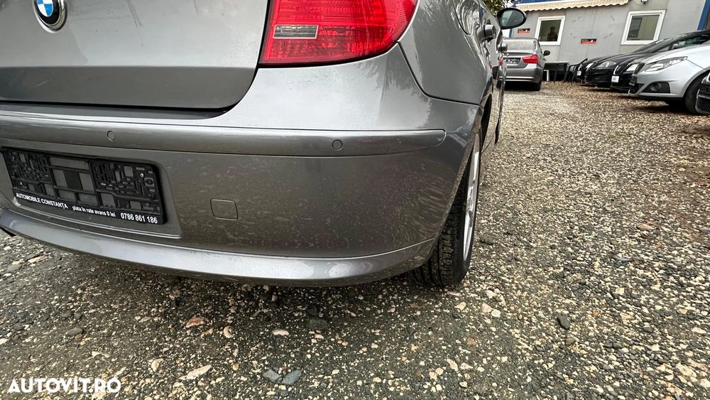 BMW Seria 1 116i - 24