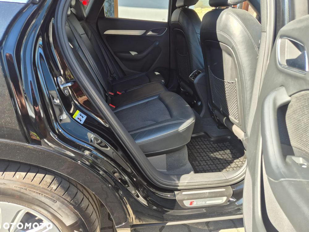 Audi Q3 35 TDI Quattro S tronic S line - 33