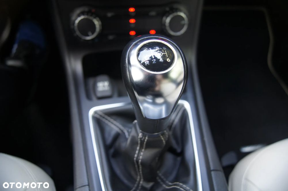 Mercedes-Benz Klasa B 180 CDI (BlueEFFICIENCY) - 20