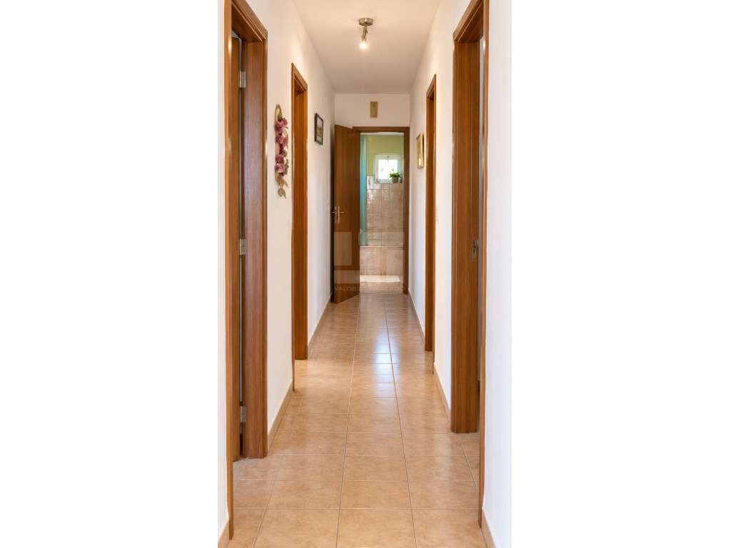 Moradia de 2 Pisos com 150 m² de Logradouro - Espaço, Potencial e P... - Grande imagem: 5/6