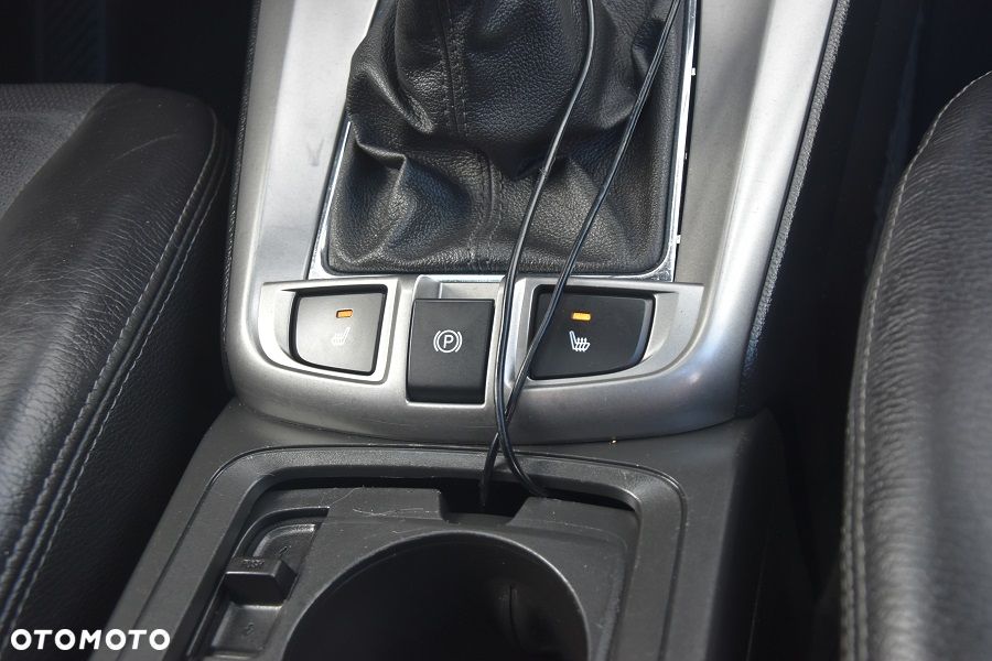 Chevrolet Captiva 2.2 TD AWD LTZ - 24